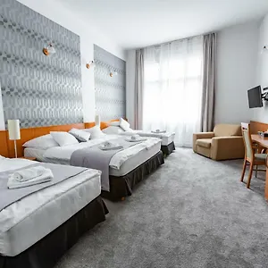 Griffin 3* Budapest